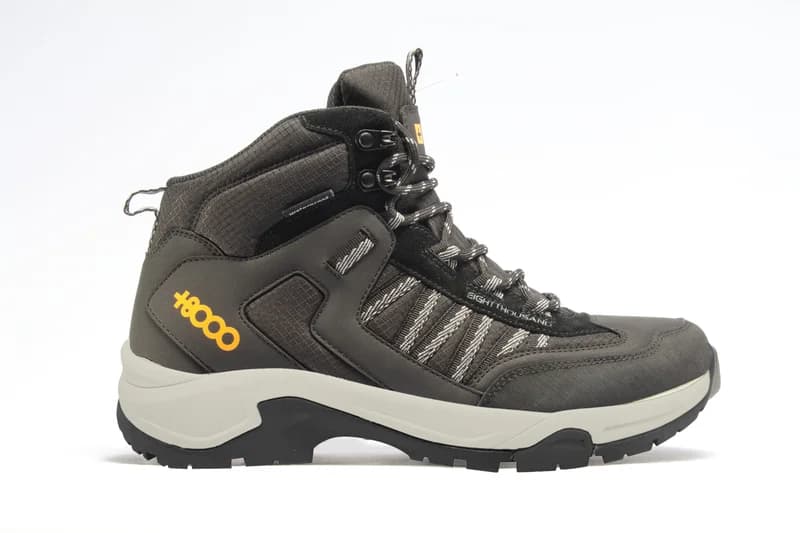 Bota alta de montaña — +8000 Tovir, marca outdoor que trabajamos